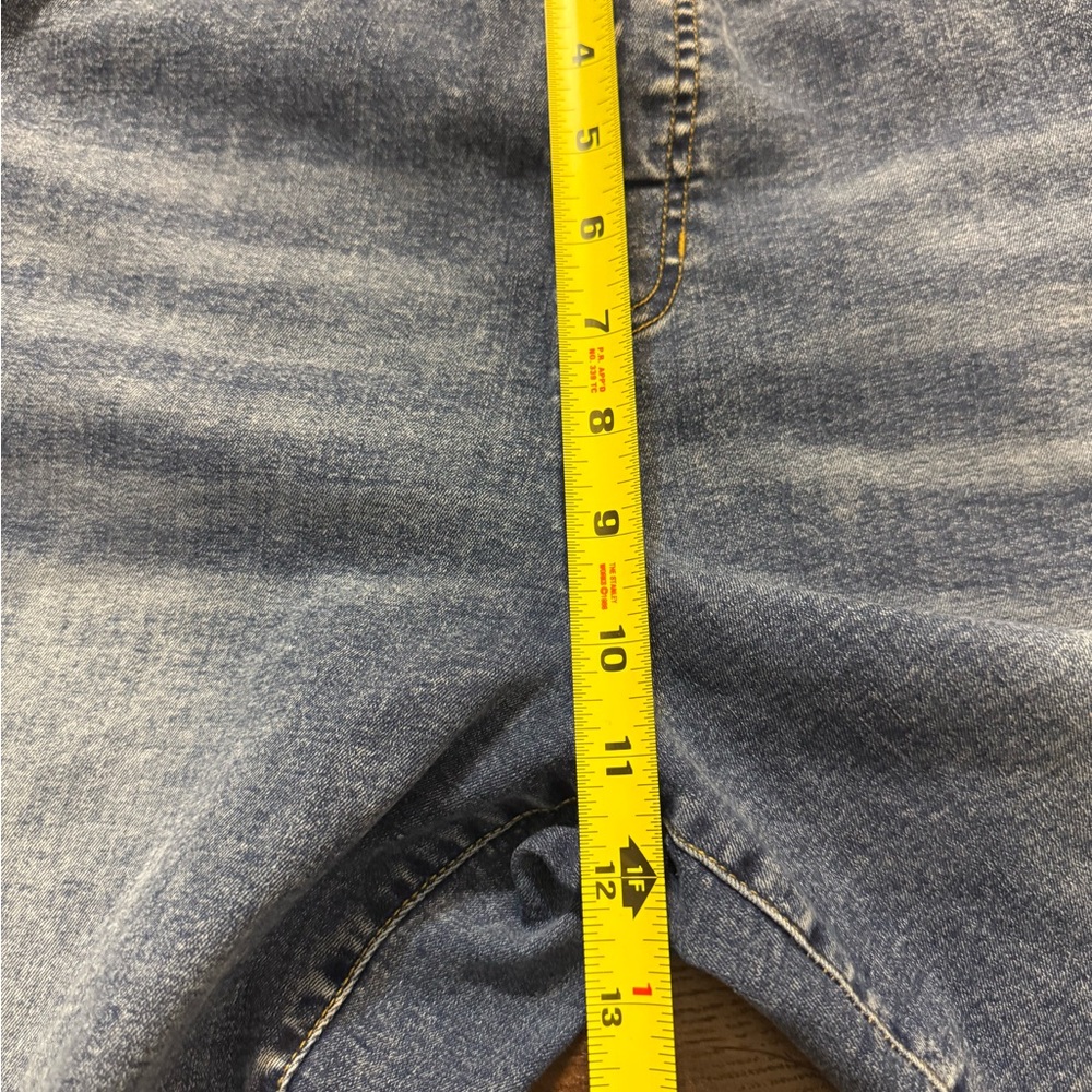 Terra & Sky Women's Denim Blue Jean Shorts - Picture 6 of 11